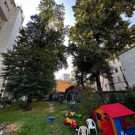 Urban Zenhouse No.2 - Breakfast Included * Bratislava