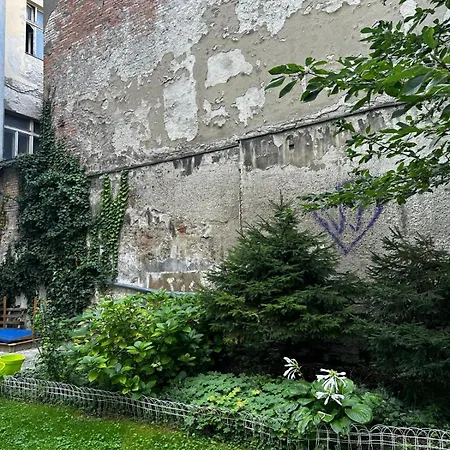 Apartment Urban Zenhouse No 2-breakfast Optional *