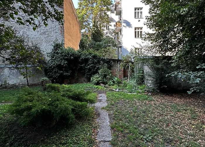 Urban Zenhouse No 2-breakfast Optional *