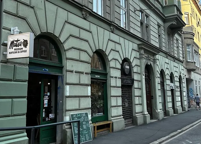 アパート Urban Zenhouse No 2-breakfast Optional ブラチスラヴァ