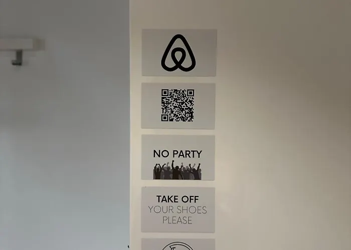 Urban Zenhouse No 2-breakfast Optional *