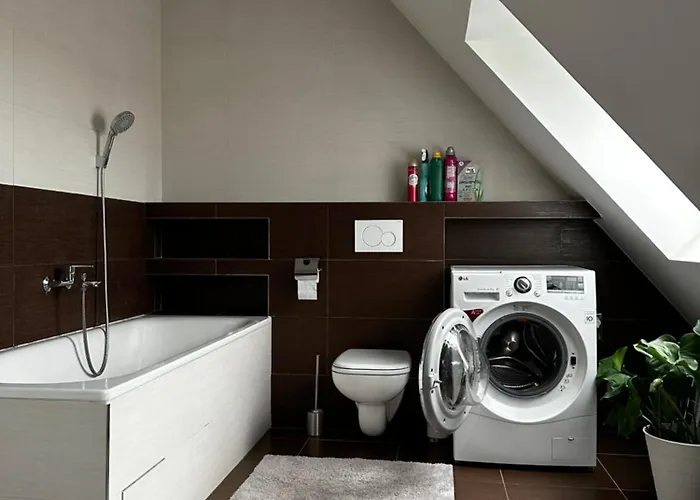 Urban Zenhouse No 2-breakfast Optional *